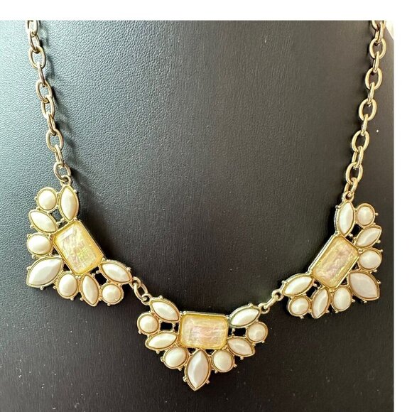 Statement Necklace Opalescent Gold Tone 18" Chain Lobster Clasp Party Office - Picture 1 of 16
